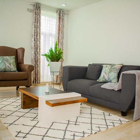 Divine Heights Bed And Breakfast Lilongwe Area 43 Exteriör bild